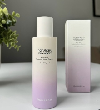 Black Rice Probiotic Barrier Essence