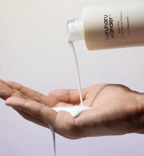 Black Rice Probiotic Barrier Essence