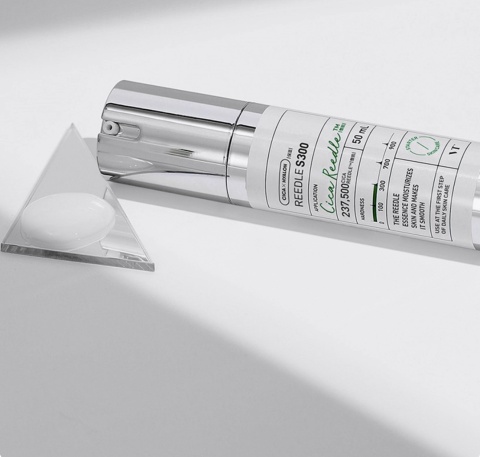 VT COSMETICS Mikroigłowy booster do twarzy Reedle Shot 300