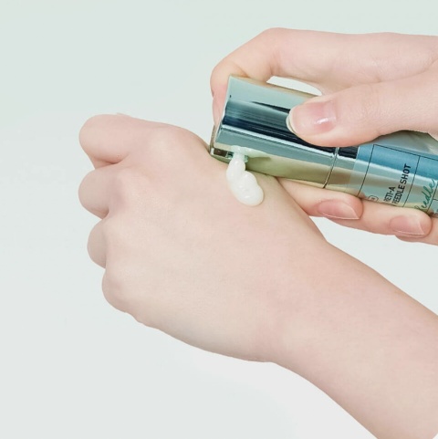 VT COSMETICS Reti-A Reedle Shot 100