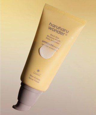 Haruharu Wonder Black Rice Moisture Airyfit Sunscreen SPF50+ - 50ml