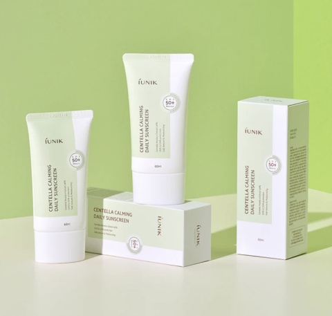 iUNIK - Centella Calming Daily Sunscreen SPF 50+ PA++++